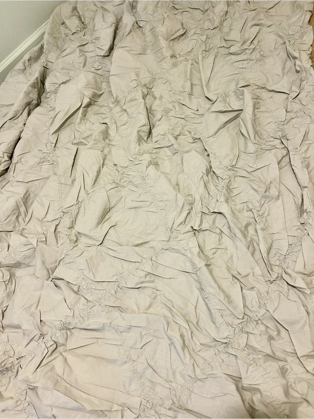 Pottery Barn Teen Organic Ruched Diamond Duvet Cover, Twin/Twin XL, Light Gray